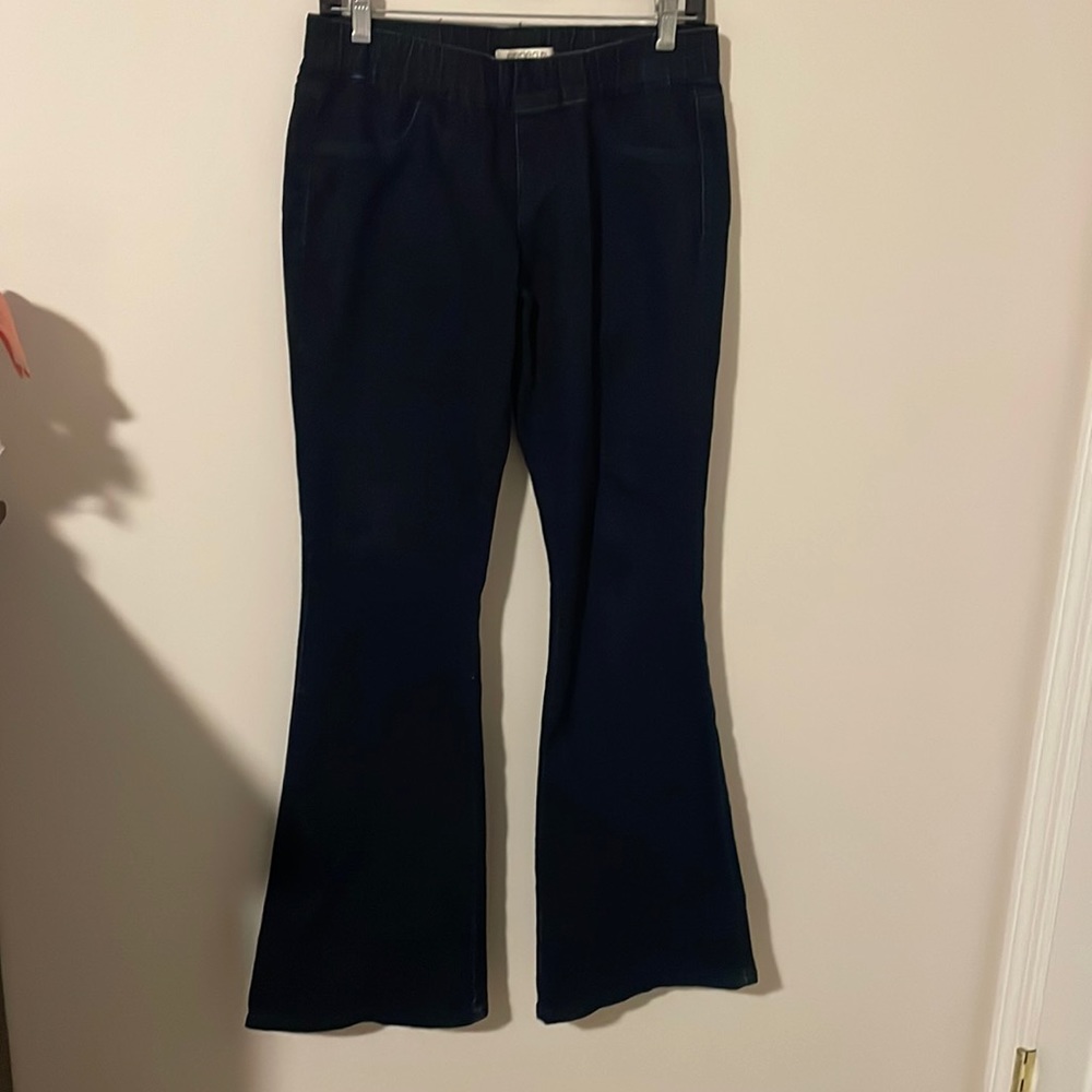 Arden b flare jeggings
